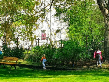 Ausgelassene Stimmung bei Osteraktion in Essen