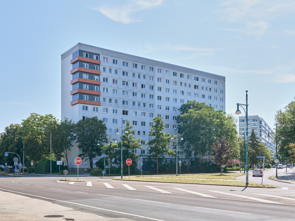 Richard-Paulick-Straße 1, 06124 Halle (Saale)