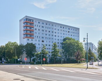 Richard-Paulick-Straße 1, 06124 Halle (Saale)