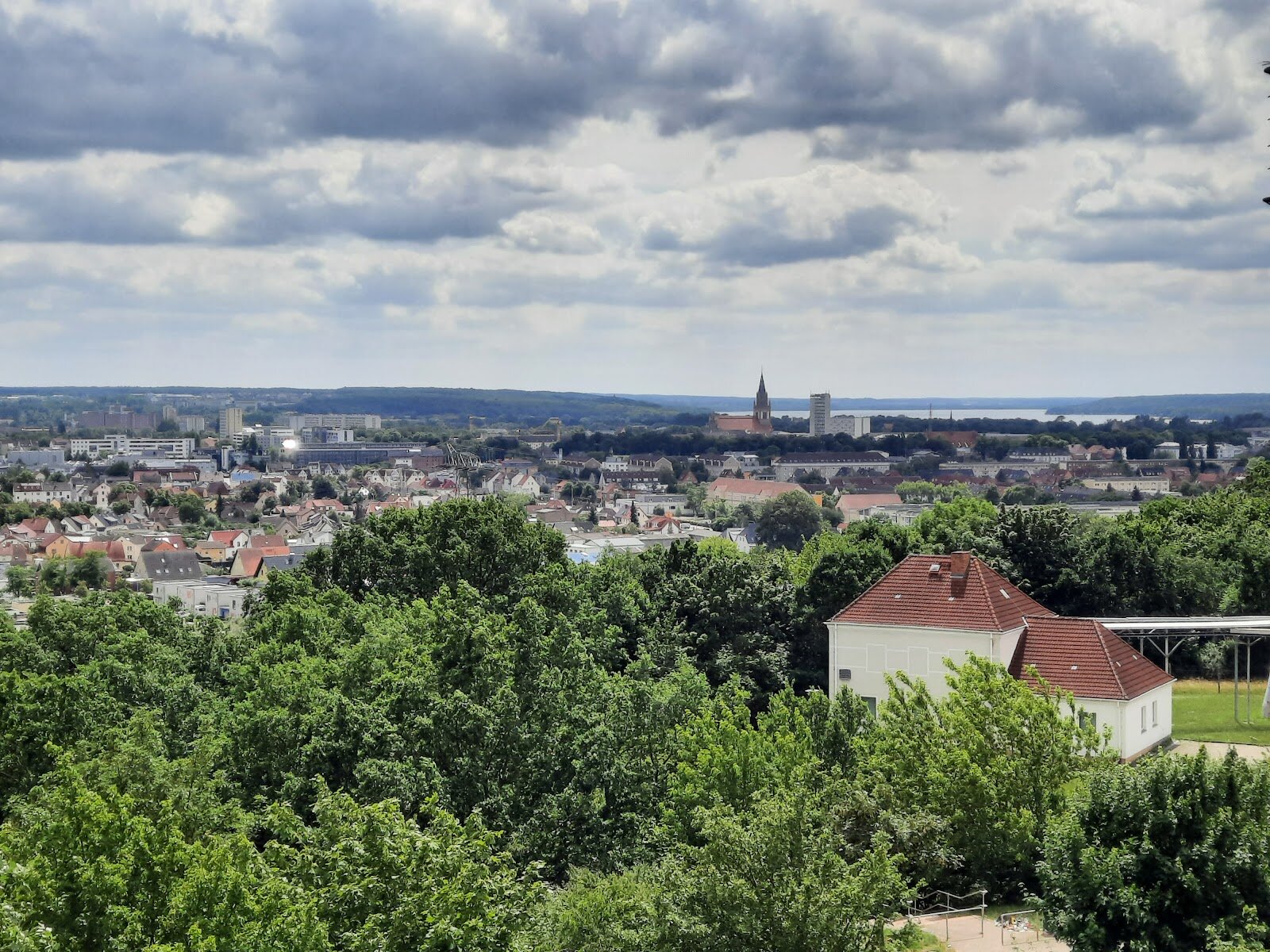 Max-Adrion-Straße 45, 17034 Neubrandenburg