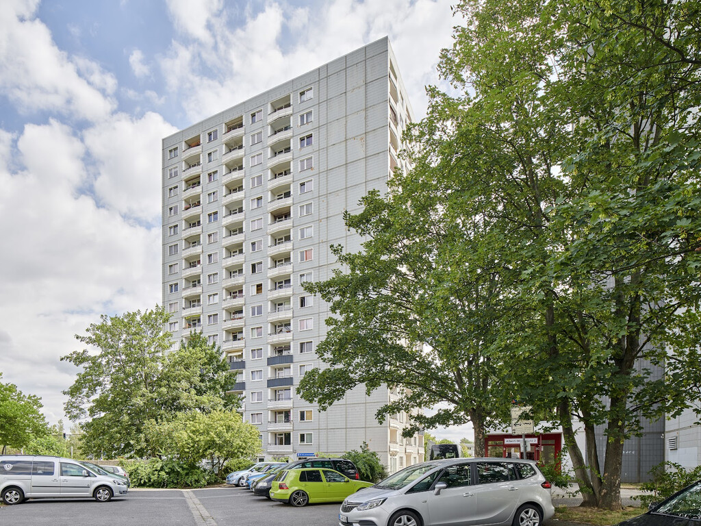 Albert-Wolf-Platz 2, 01239 Dresden